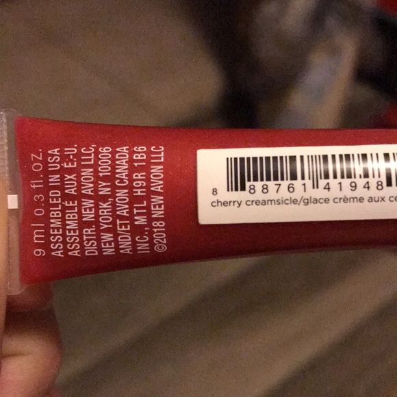 AVON CRAVE LIP GLOSS - Picture 3 of 4